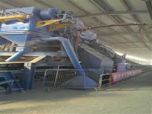 移動(dòng)卸料小車(chē)除塵器-選礦廠(chǎng)移動(dòng)小車(chē)除塵器-礦槽卸料小車(chē)除塵器