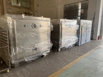 國內(nèi)某藥企定購FZG-48F（平板）靜態(tài)方型真空干燥箱*多臺